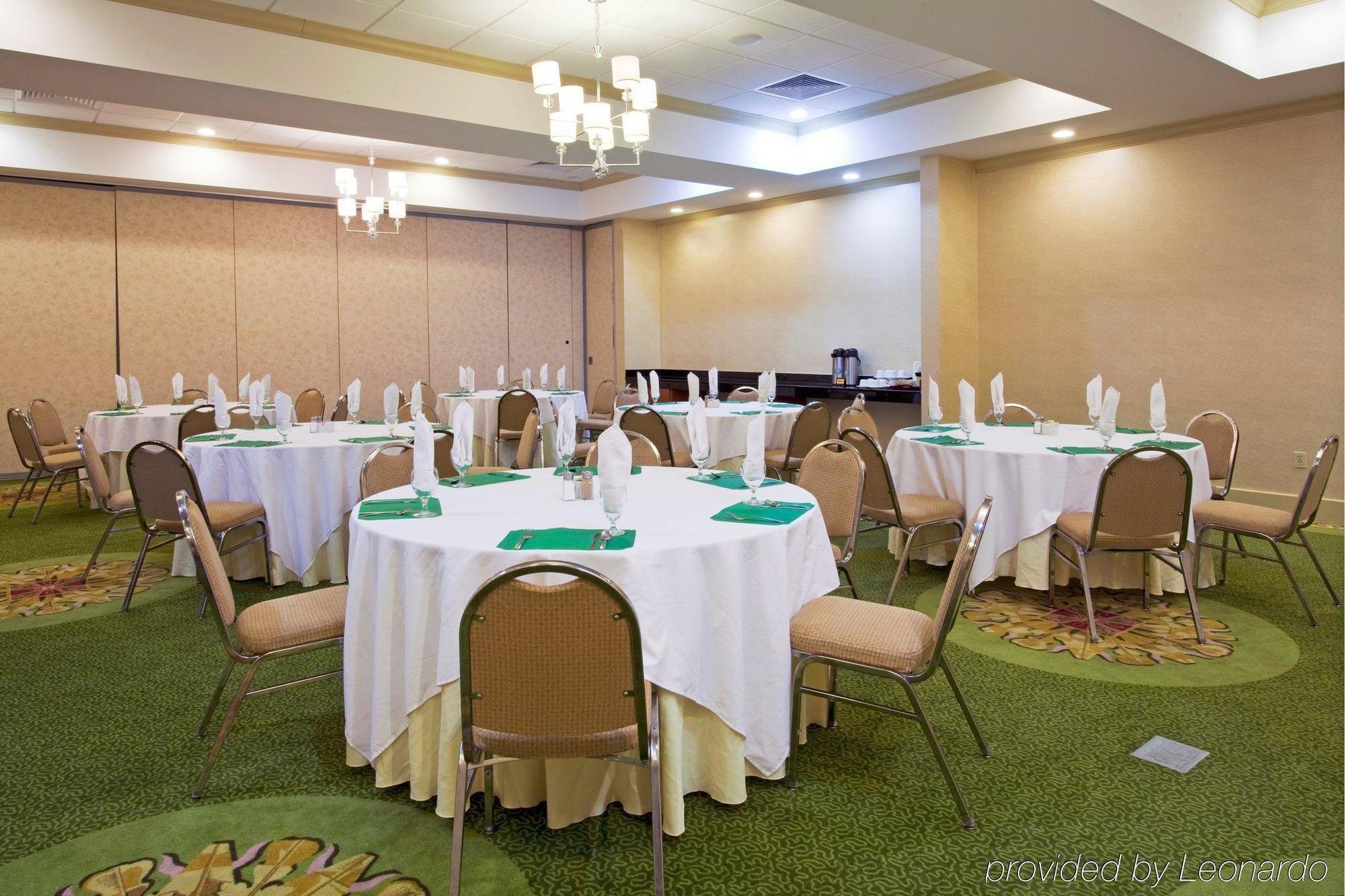 Holiday Inn Santee By Ihg Restaurant photo